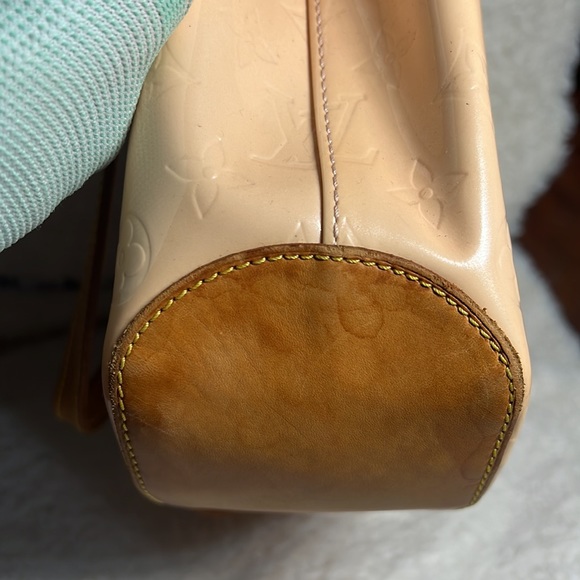 Louis Vuitton Biscayne Bay Monogram Vernis - Picture 12 of 16